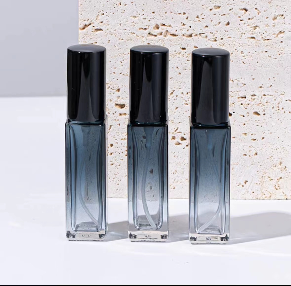 Gradient Glass Perfume Bottle with Black Cap